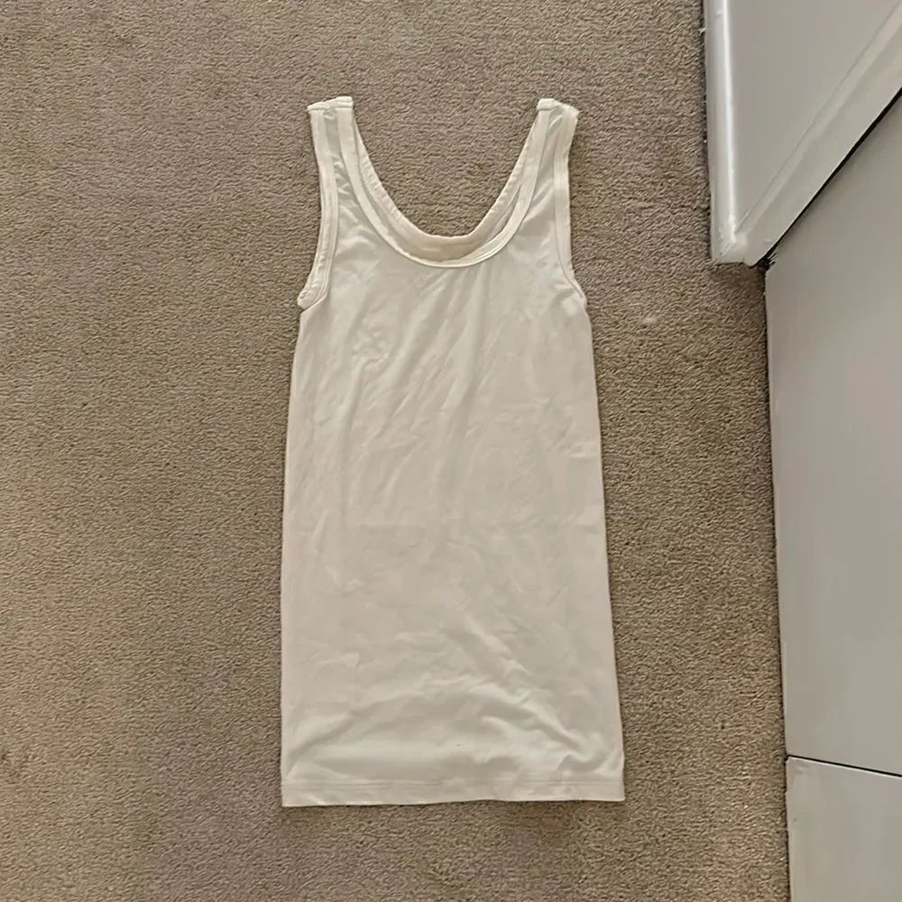 Morgan Stewart sport XS/Small tank pale yellow/cream